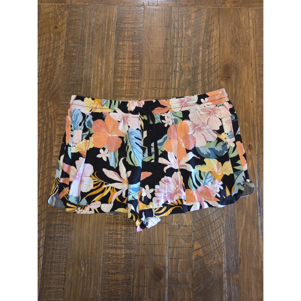 Hurley brand floral print shorts 100% Rayon size large